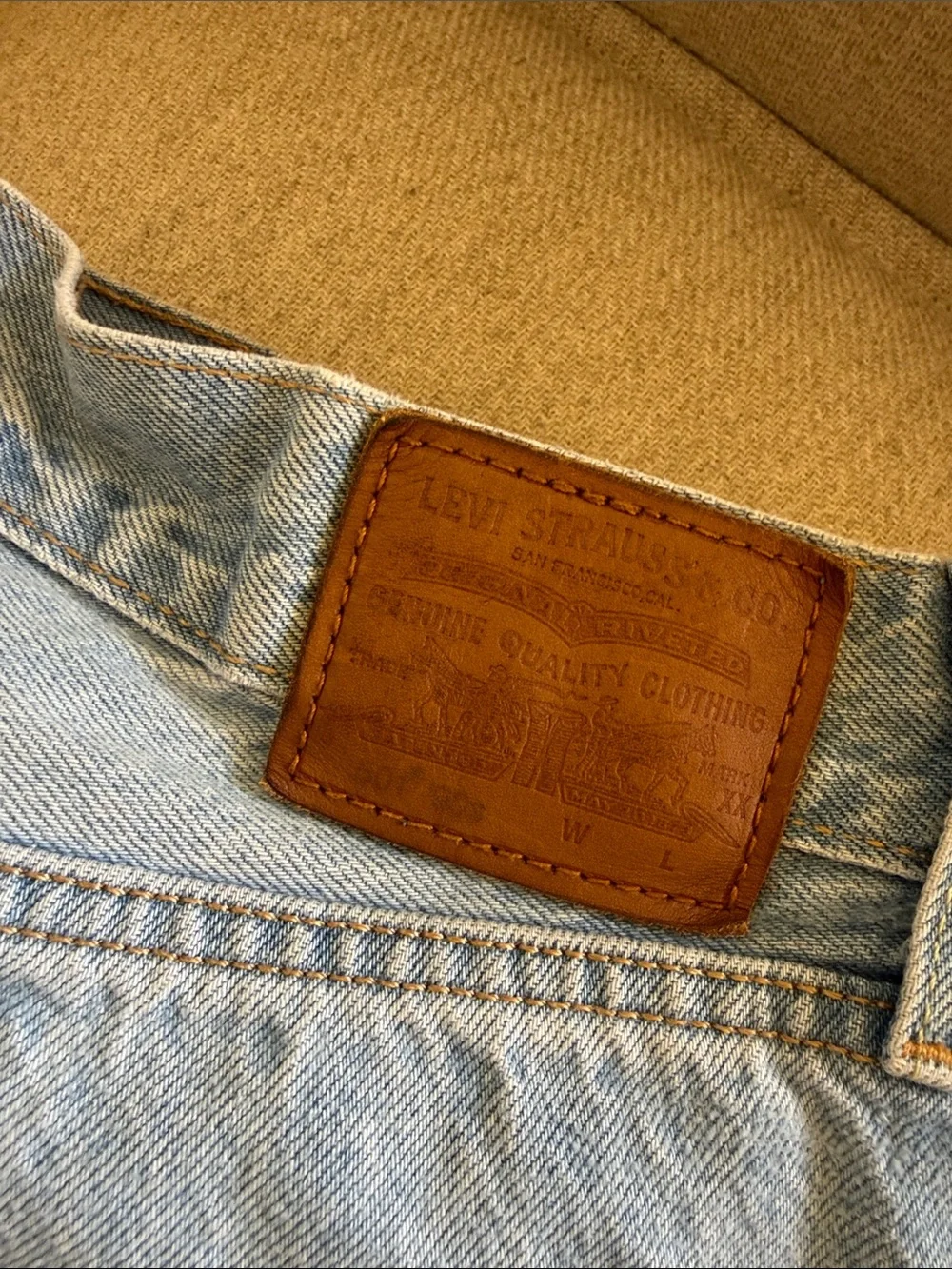 501 Levi's 90’s Light Blue Straight-Leg Jeans